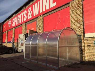 Delivery and assembly of trolley shelter for store "Spirits & Wine"
